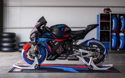 BMW M 1000 RR : Découvrez la nouvelle hypersportive BMW 2025