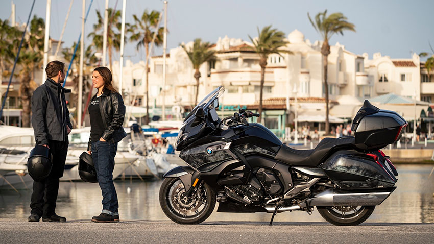 moto routière BMW K 1600 GA