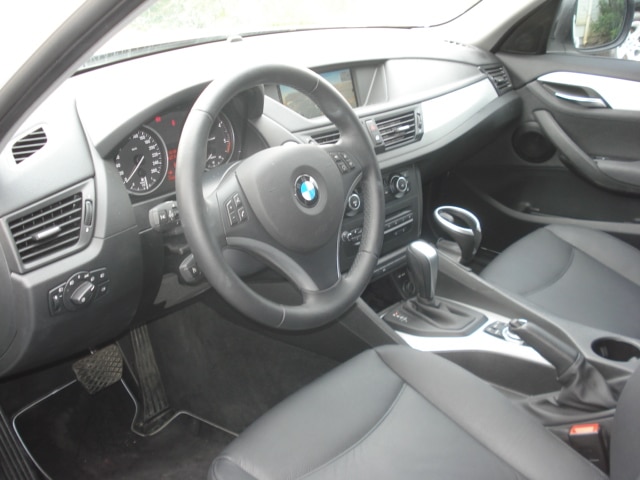 bmw-x1s-drive-18-d-auto-143-cv-luxe-3