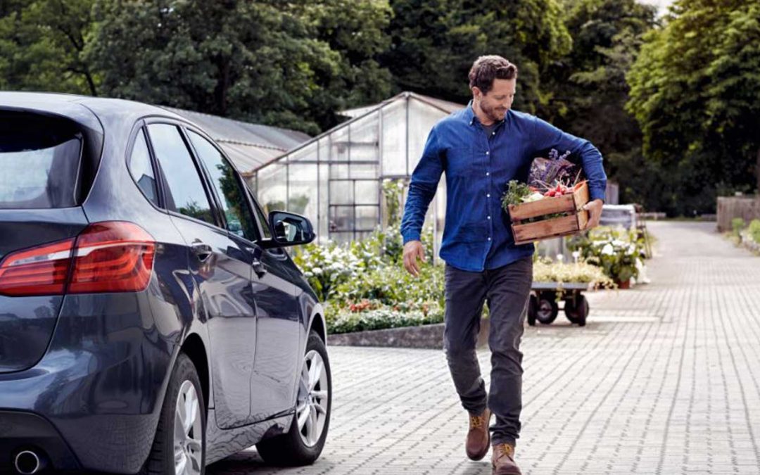 POUR L’ACHAT D’UN VO BMW EN MAI, NOUS VOUS OFFRONS VOTRE KIT VOYAGE