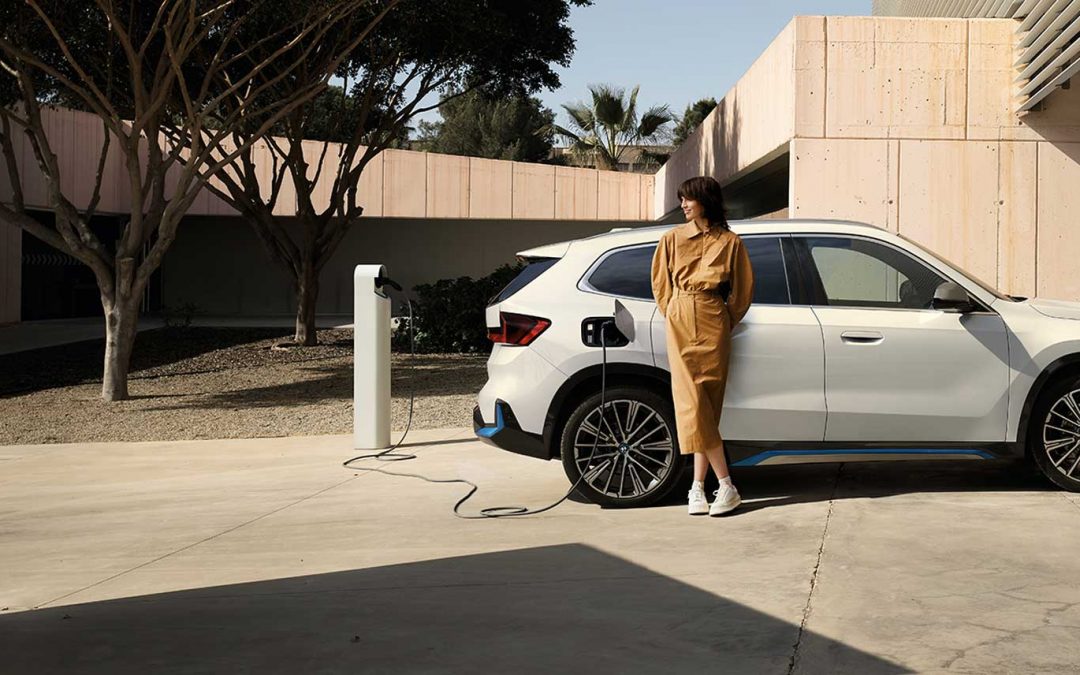 LA PREMIERE BMW iX1 100% ELECTRIQUE. DISPONIBLE EN PRECOMMANDE