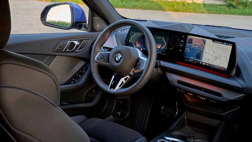 Intérieur de la BMW la moins chère