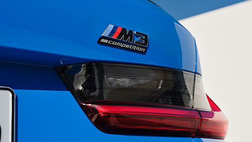 Badge BMW M2 Competition