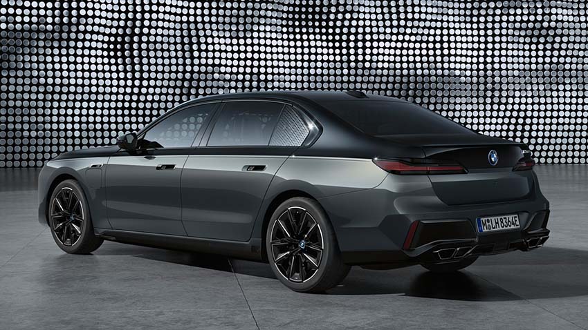 Arrière de la BMW M760e