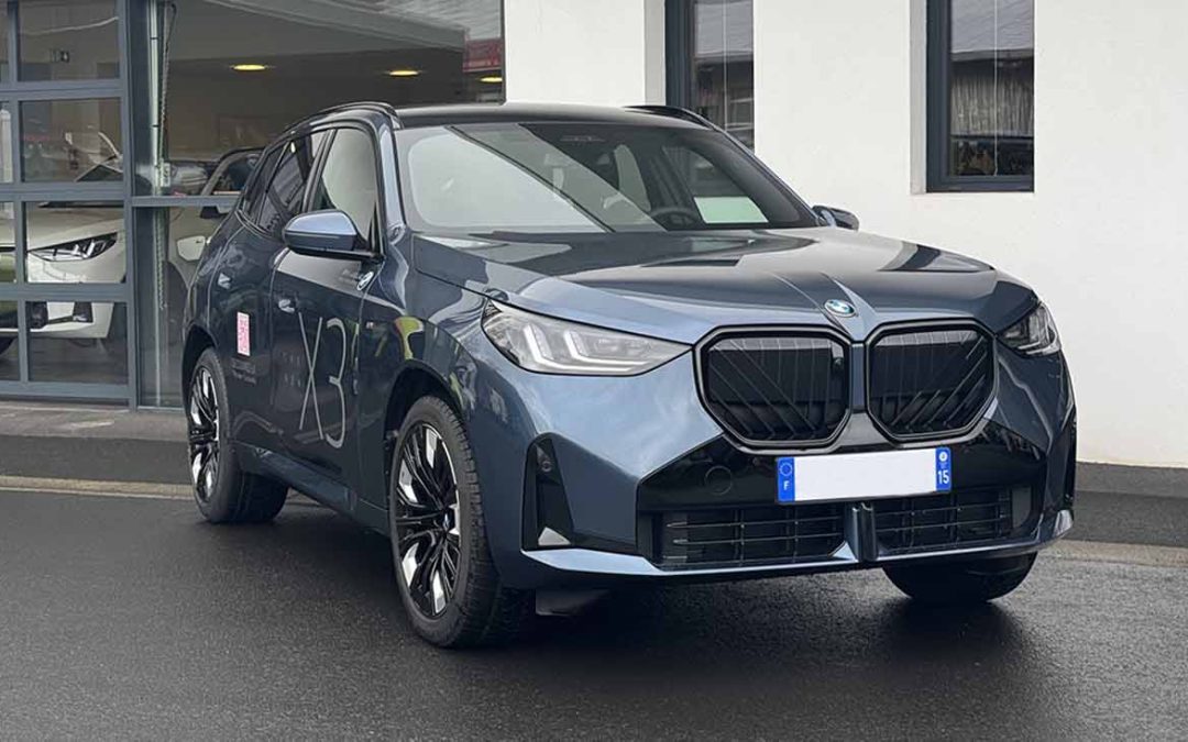 Essayez la nouvelle BMW X3, disponible en thermique ou en hybride rechargeable
