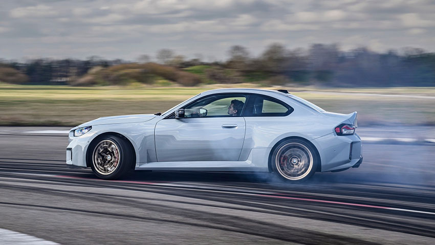 BMW M2 CS drift