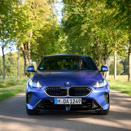 Offre VN 1 été 2025 2 BMW Série 1 bleue