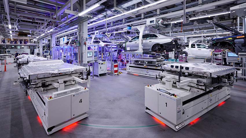 fabrication robotisée dans une usine BMW