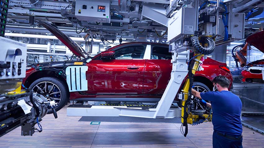 fabrication dans une usine BMW