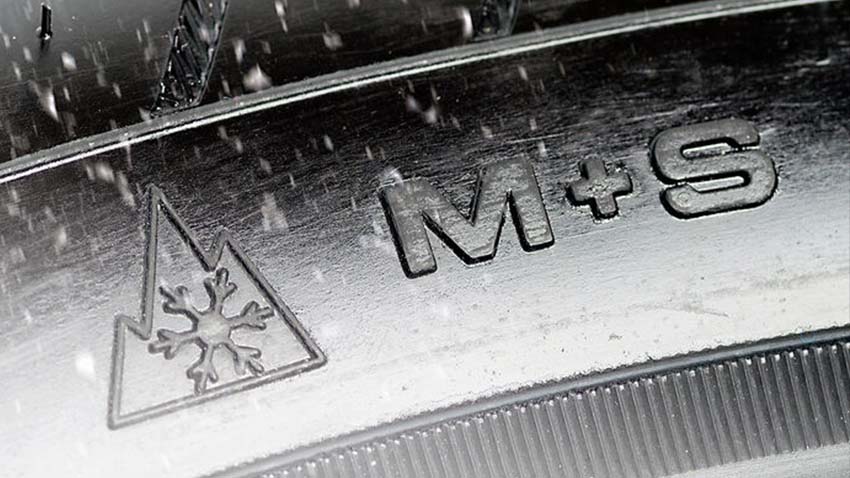 pneu avec logo 3PMSF et MS