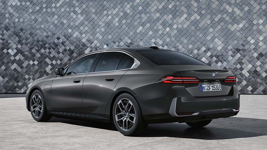 Berline BMW Série 5 30e