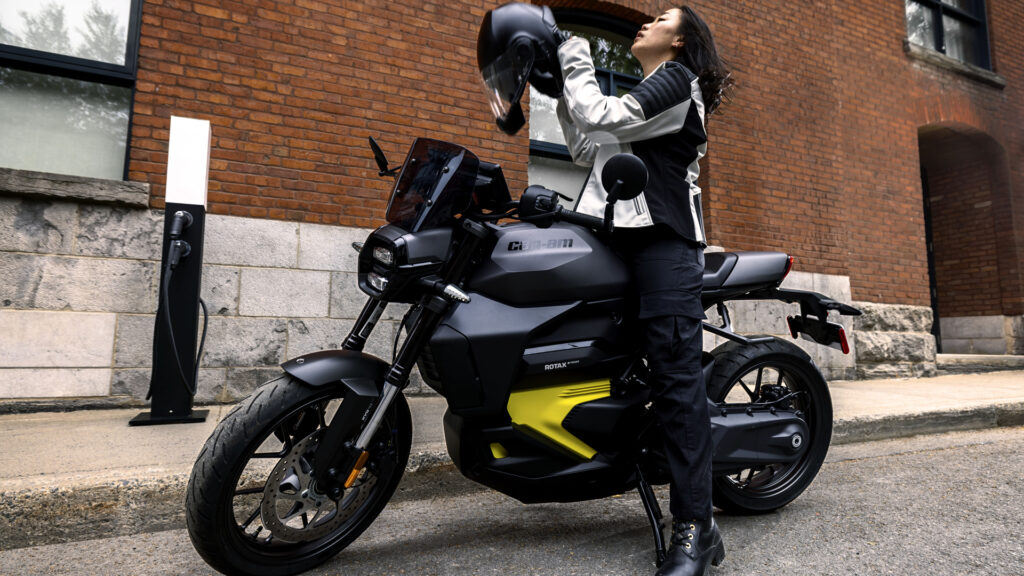 Can-am Origin 73Lifestyle