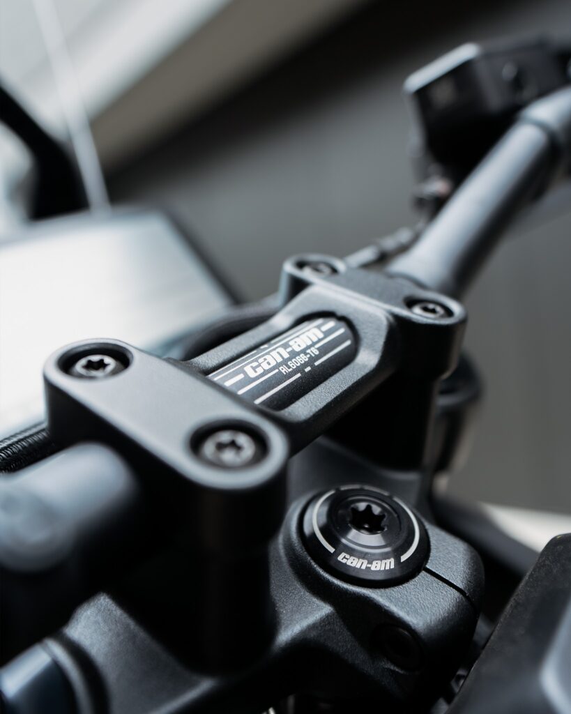 Can-am Origin Close up