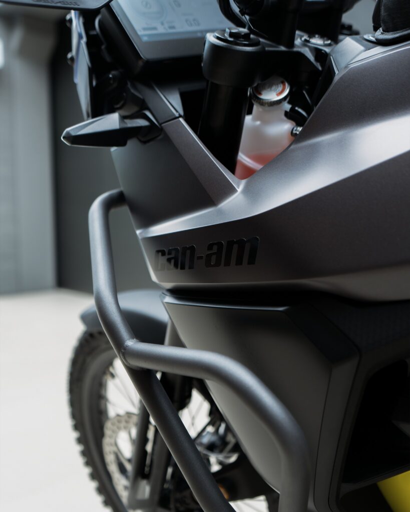 Can-am Origin Zoom Can-am Origin Zoom