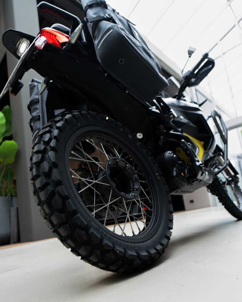 Can-am Origin arrière