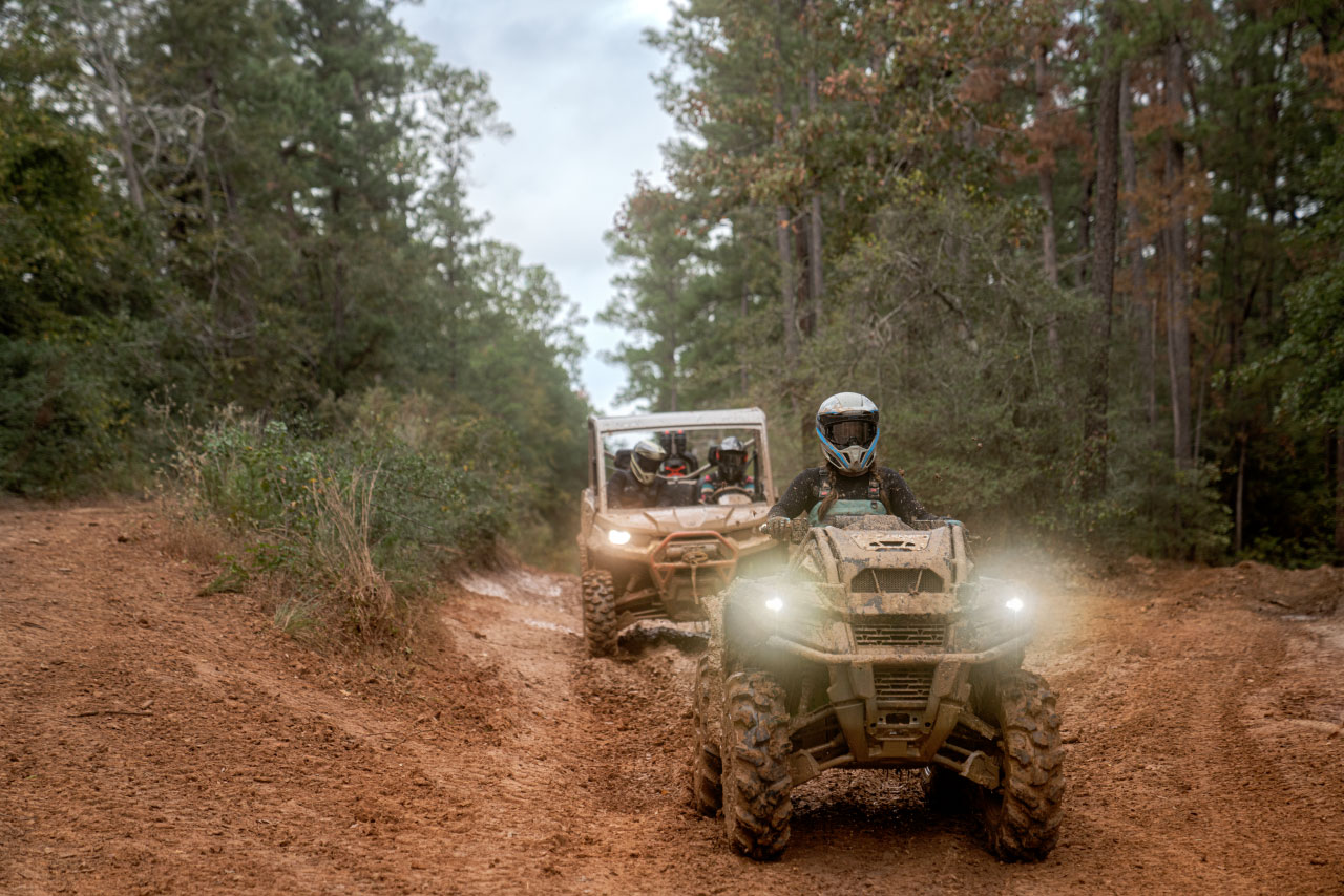 SSV vs quad : quel véhicule tout-terrain choisir selon votre usage ?