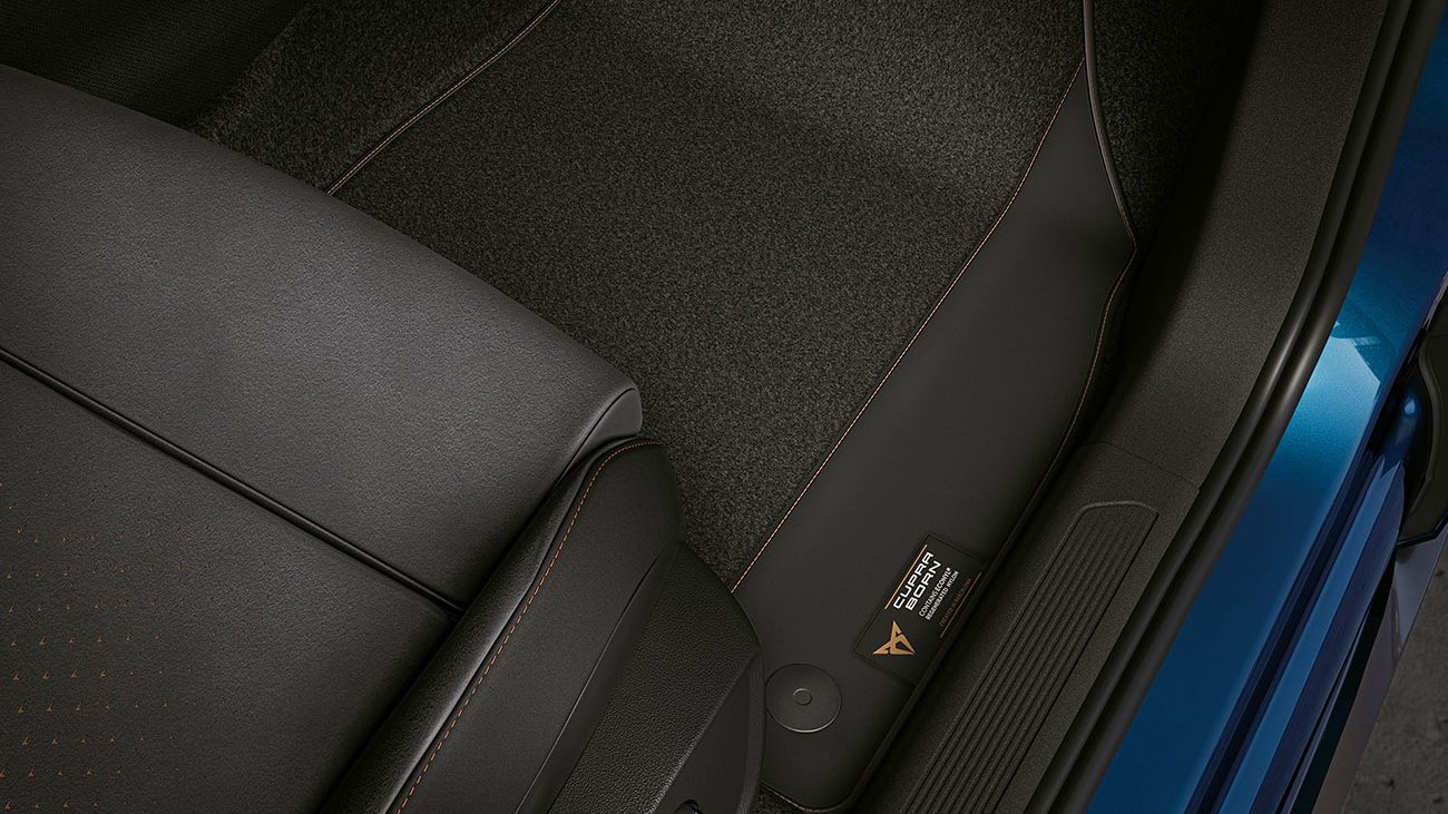 cupra-electrique-interieur-born