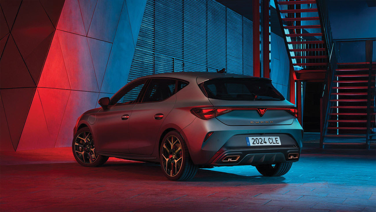 visuel-cupra-leon-v-phev