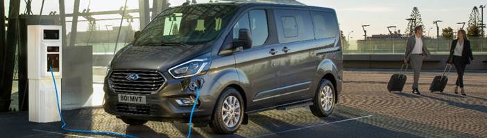 Électrification : les utilitaires Ford passent à l’hybride à partir de 26 840 euros HT