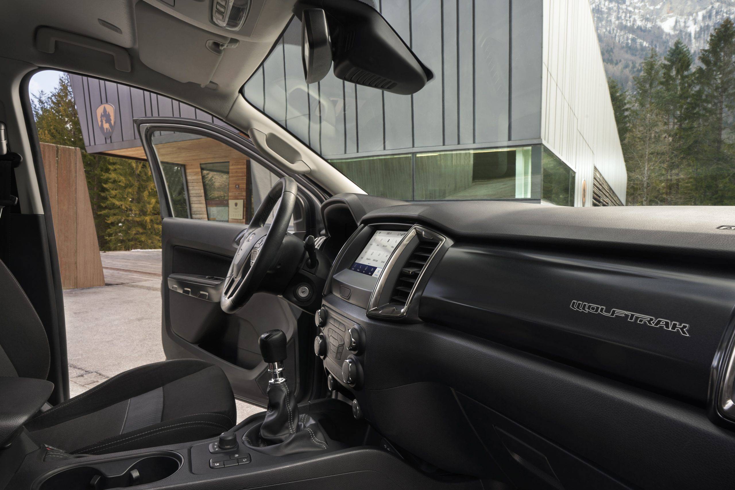 2021FordRanger_Wolftrak_Interior_02