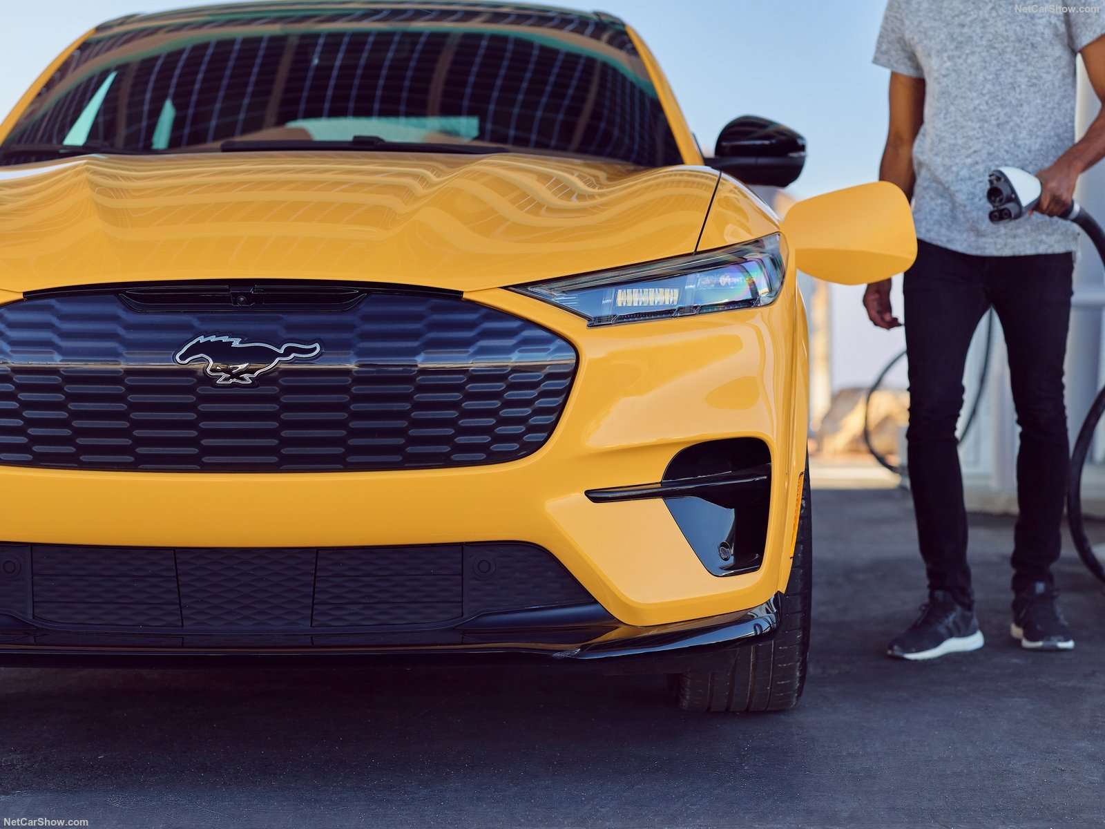 mustang mach-e électrique