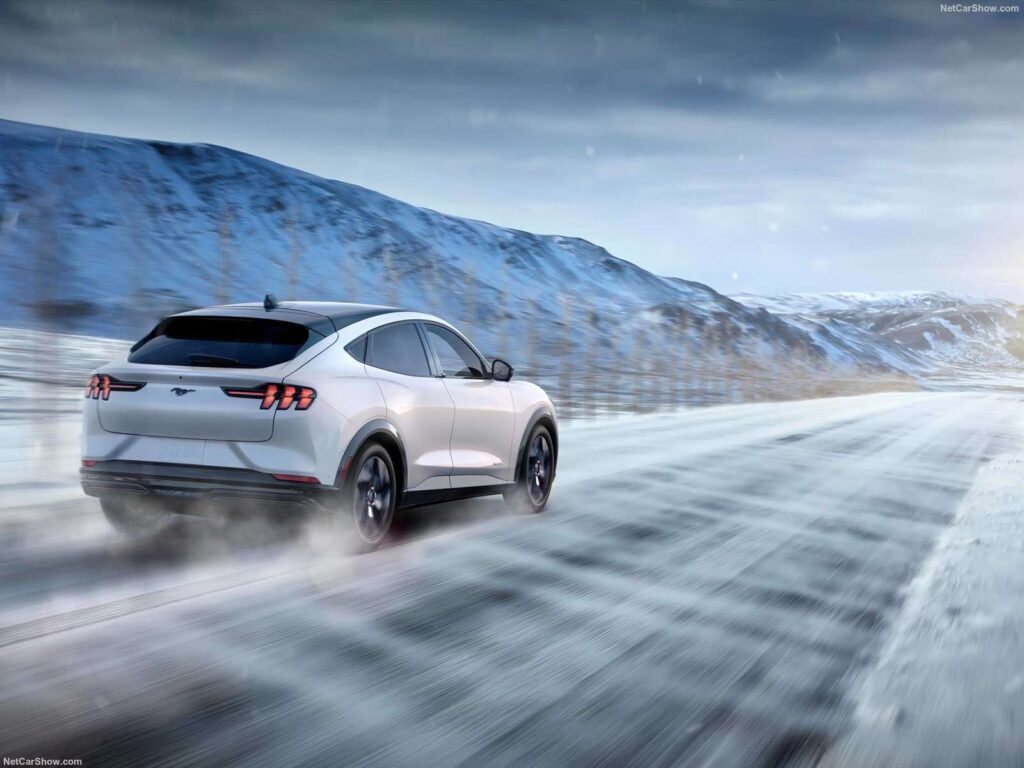 Ford-Mustang_Mach-E-2021-1600-34 (1) achat voiture electrique