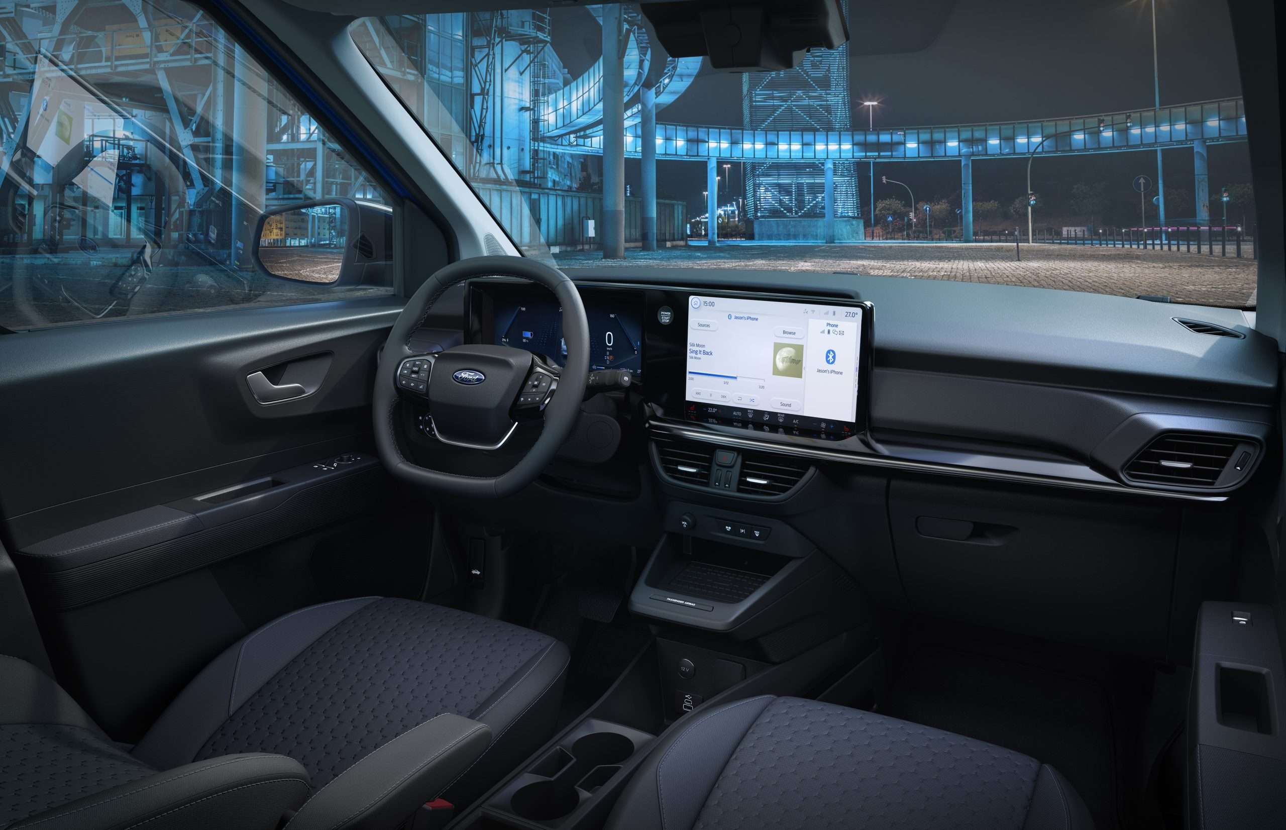 2023_FORD_E-TRANSIT_COURIER_INTERIOR_01