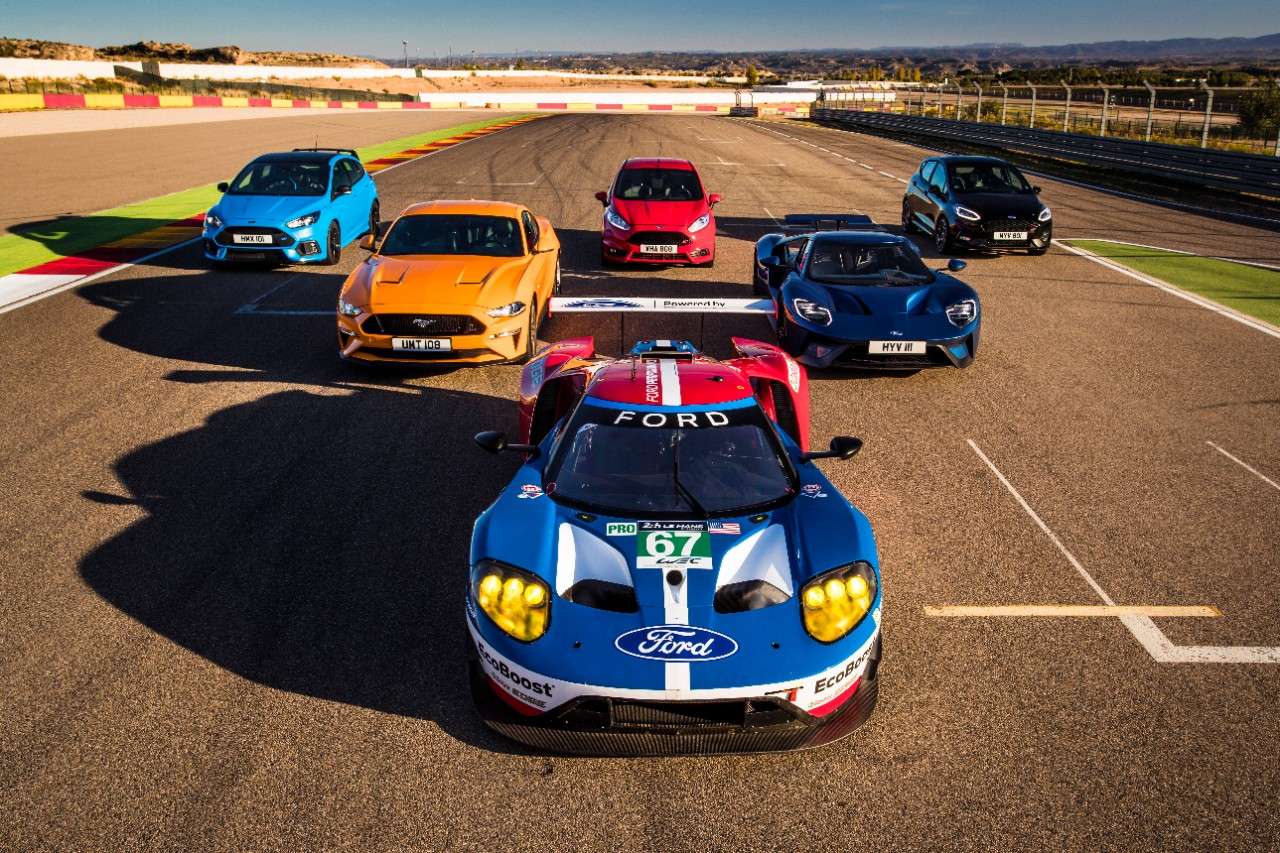 L’univers Ford Performance : maîtrise, puissance et héritage en 6 véhicules de légende