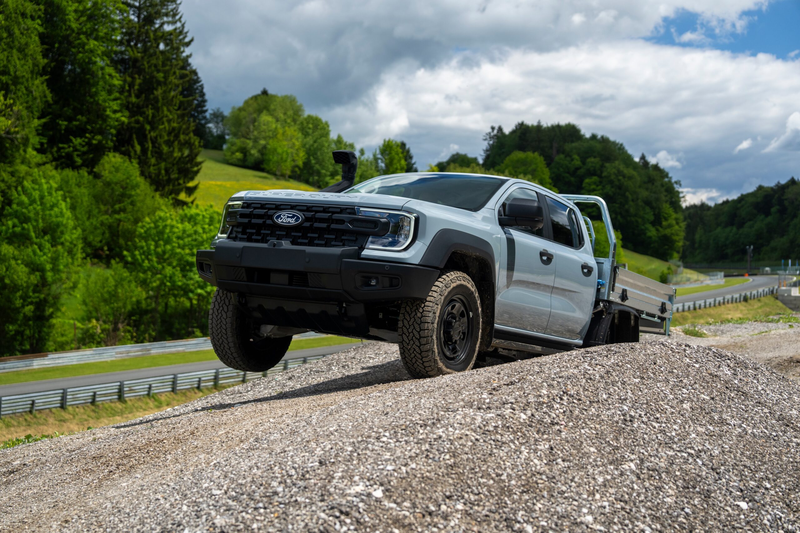 Ingénierie de l&rsquo;extrême : Découvrez le Ford Ranger Super Duty, le plus performant au monde (2026)