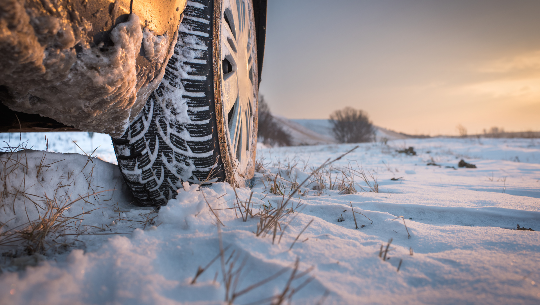 pneus Ford loi montagne hiver neige