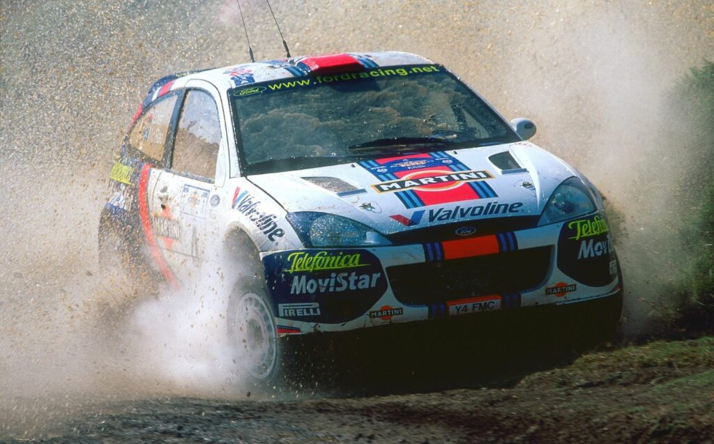 Ford Focus RS WRC de première génération en rallye