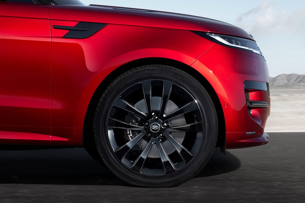 Comment changer une roue sur un Range Rover Sport ? 13 range rover sport changer une roue