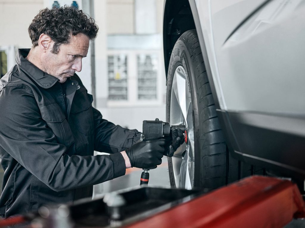 Achat pièces détachées Land Rover : garantissez la longévité de votre véhicule 2 pieces detachees land rover pneus