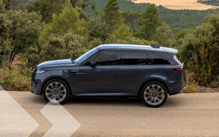 Range Rover Sport d’occasion garanti 5 ans* avec votre pass Chargemap offert