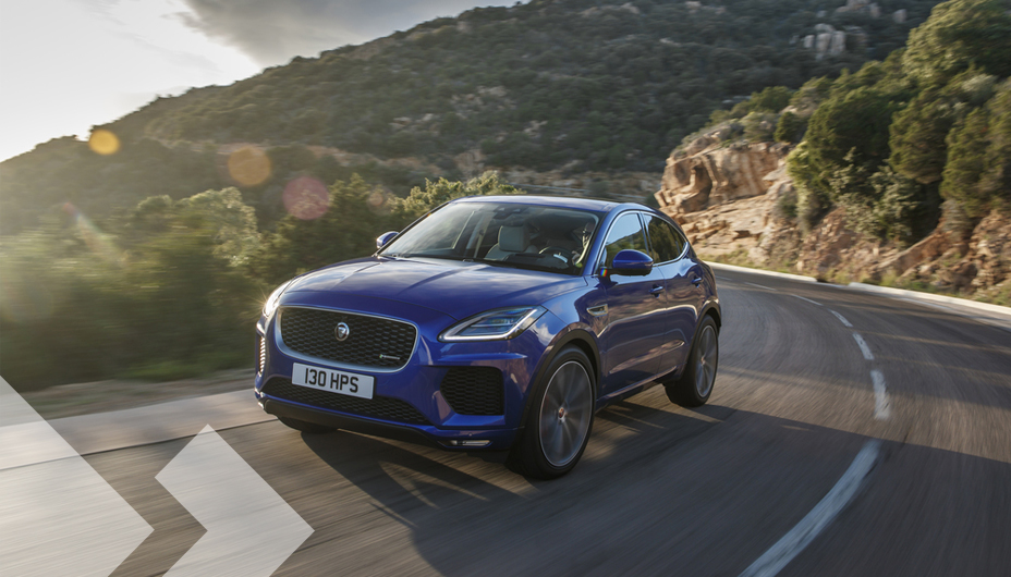 Jaguar E-Pace d'occasion - Profitez d'une garantie pendant 5 ans* 2 slider offre voiture occasion jaguar