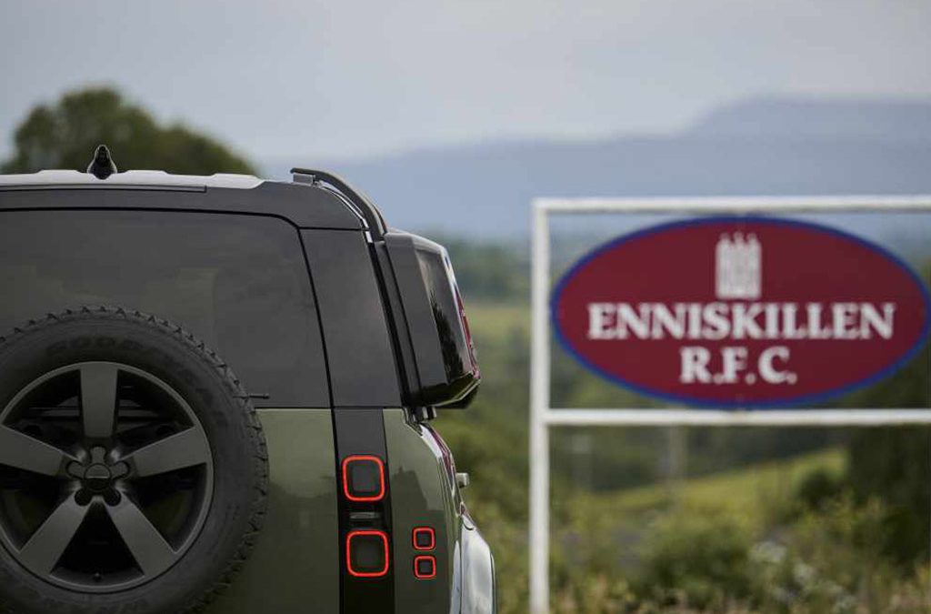 Defender donne le coup d&rsquo;envoi de son soutien pour la Coupe du Monde de Rugby Féminin 2025