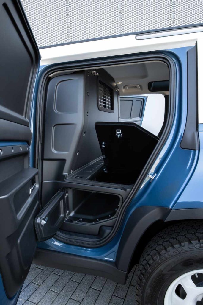 Pourquoi choisir un Defender Hard Top pour votre activité professionnelle ? 5 defender utilitaire 2025 accessoires Pourquoi choisir un Defender Hard Top pour votre activité professionnelle ? 4 defender utilitaire 2025 accessoires