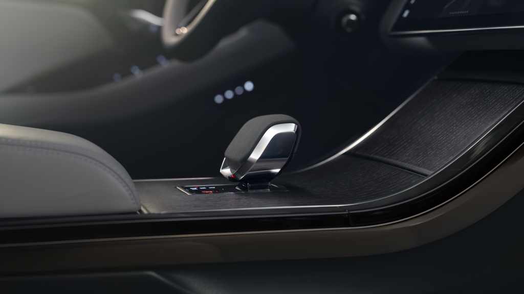 Les trois modes du Range Rover Evoque hybride électrique décryptés 5 range rover evoque hybride electrique mode evoque hybride