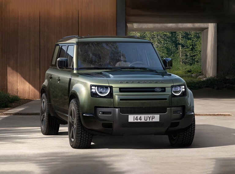 Defender 110 Hybride Rechargeable : la performance sans compromis