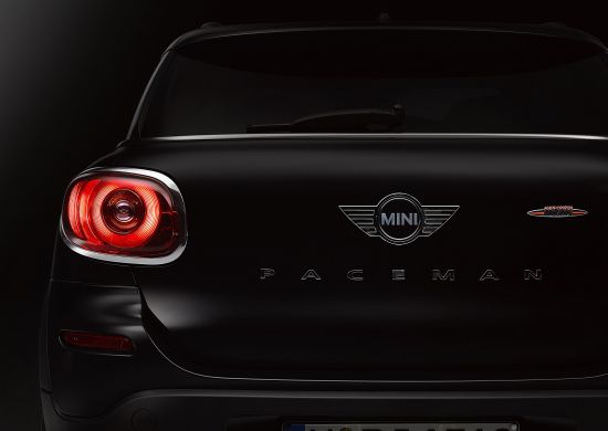 MINI paceman-Frozen Black Metallic (4)