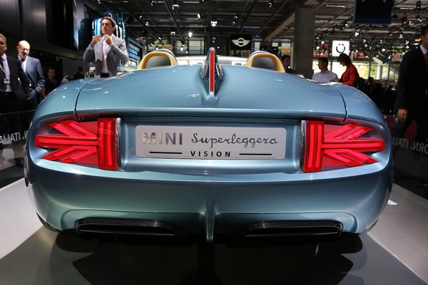 MINI SUPERLEGGERA (2)