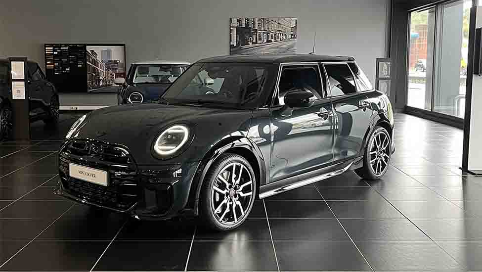 MINI 5 portes JCW