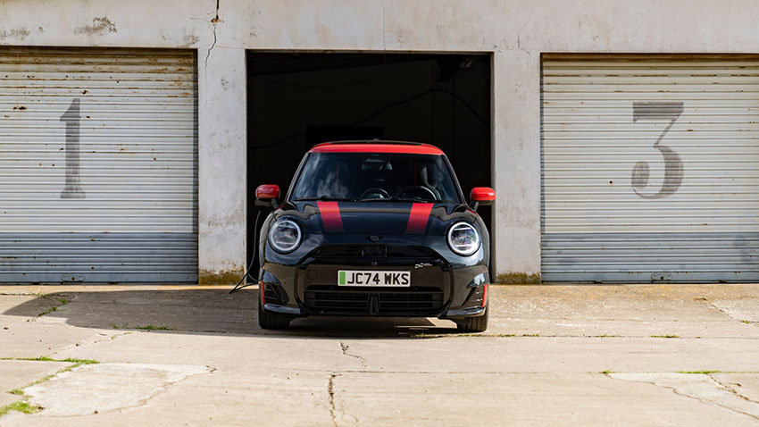 La première MINI John Cooper Works électrique