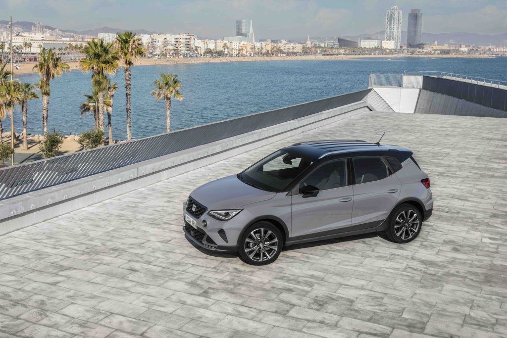 SEAT ARONA : le SUV compact qui redéfinit l'aventure urbaine.