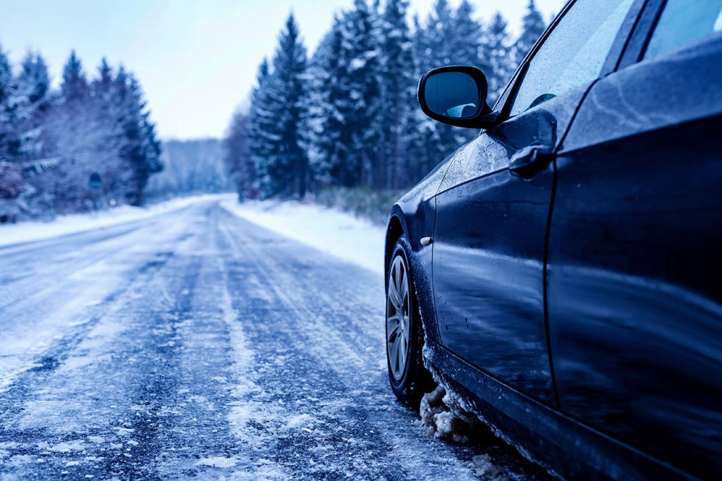 monter-des-chaines-a-neige-sur-son-vehicule