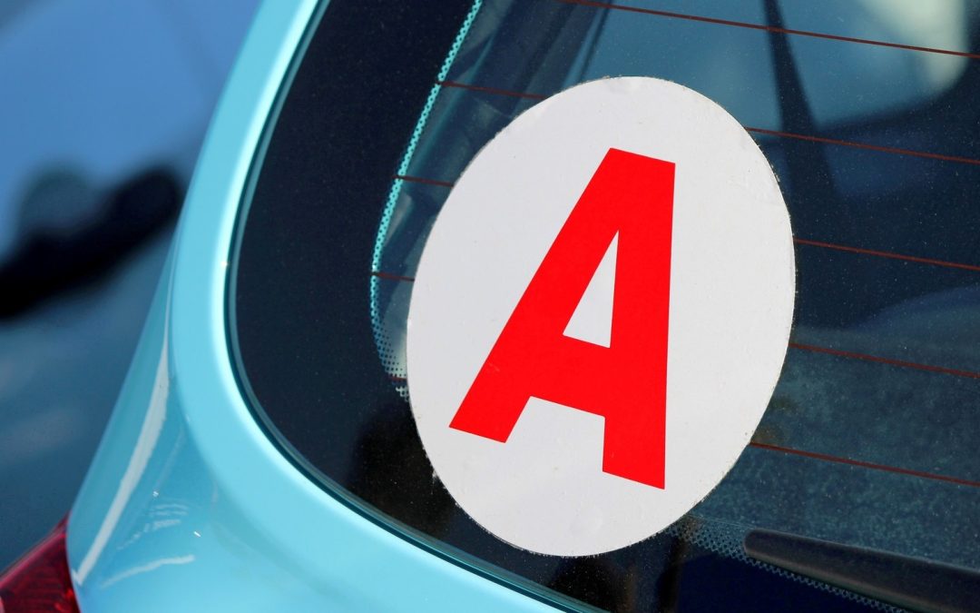 QUELS SONT LES CRITÈRES ESSENTIELS POUR CHOISIR VOTRE PREMIÈRE VOITURE ?
