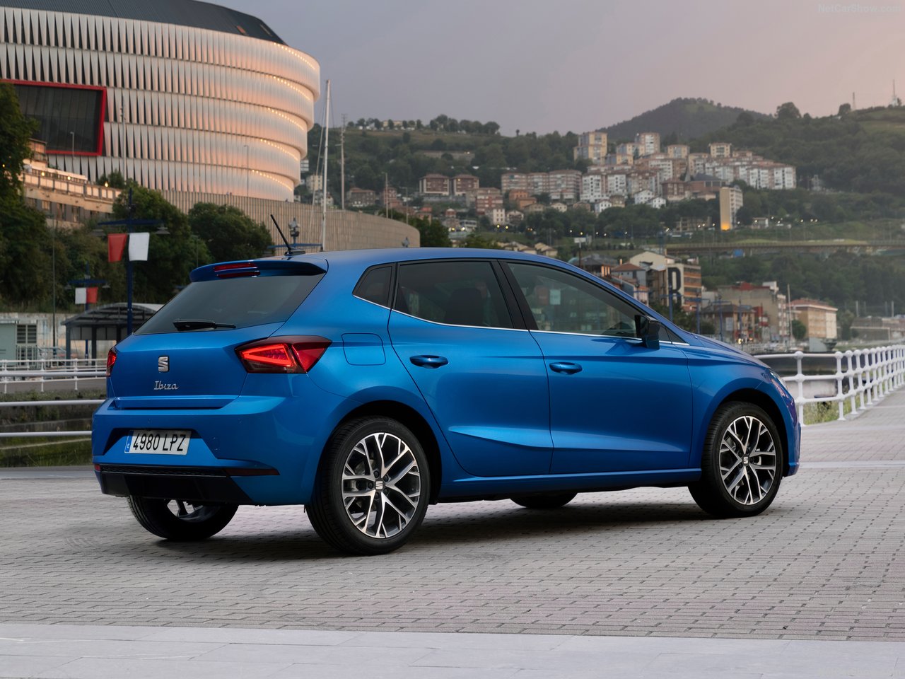 Seat-Ibiza-2022-1280-1758fb13554978760492f4c3e24a4040bb seat-arona-interieur-offre