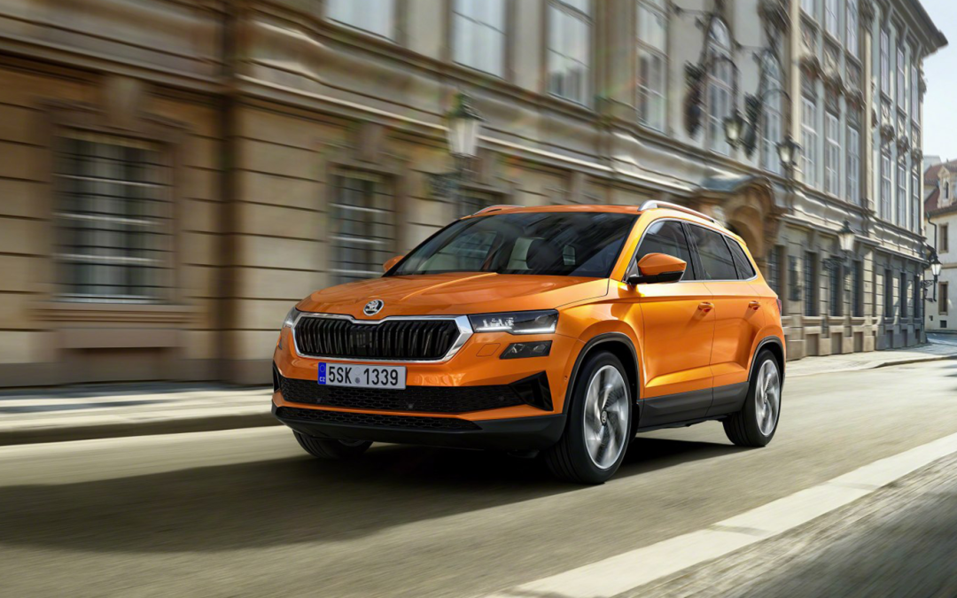 DESIGN RESTYLÉ POUR LE NOUVEAU ŠKODA KAROQ