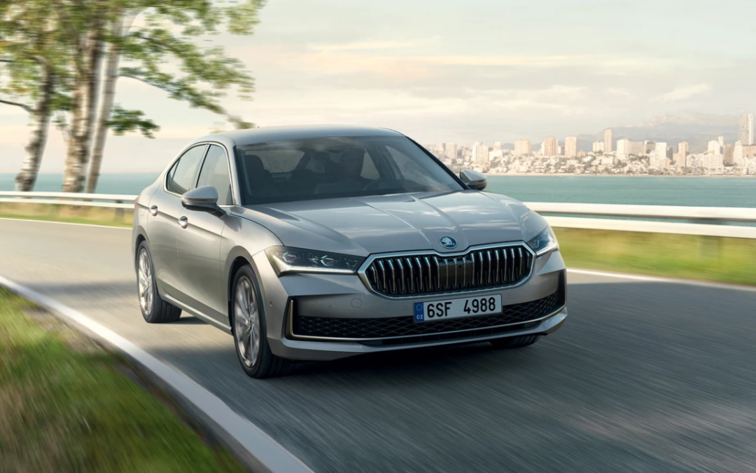 DÉCOUVREZ LA SKODA SUPERB : PERFORMANCES ET CONFORT EXCEPTIONNELS