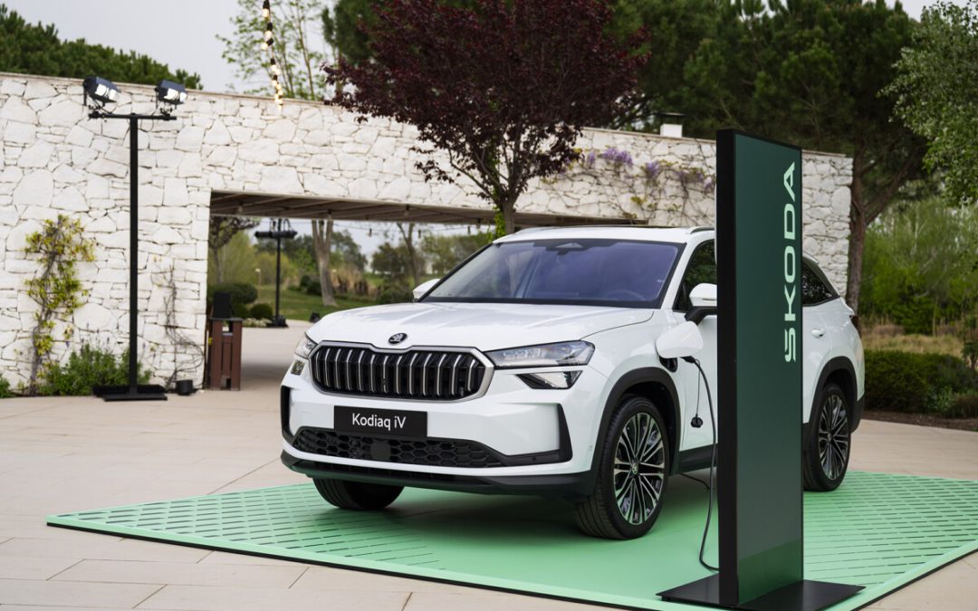 VÉHICULES HYBRIDES ET ÉLECTRIQUES : QUELS SONT LES AVANTAGES ?